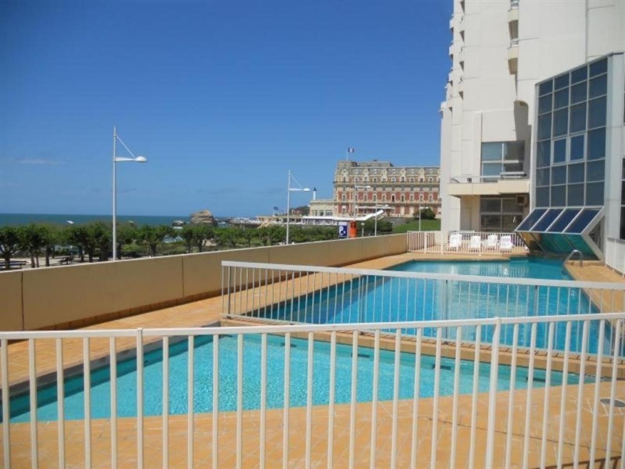 Studio Front De Mer Avec Piscine Et Balcon A Biarritz - Fr-1-3-412 Экстерьер фото